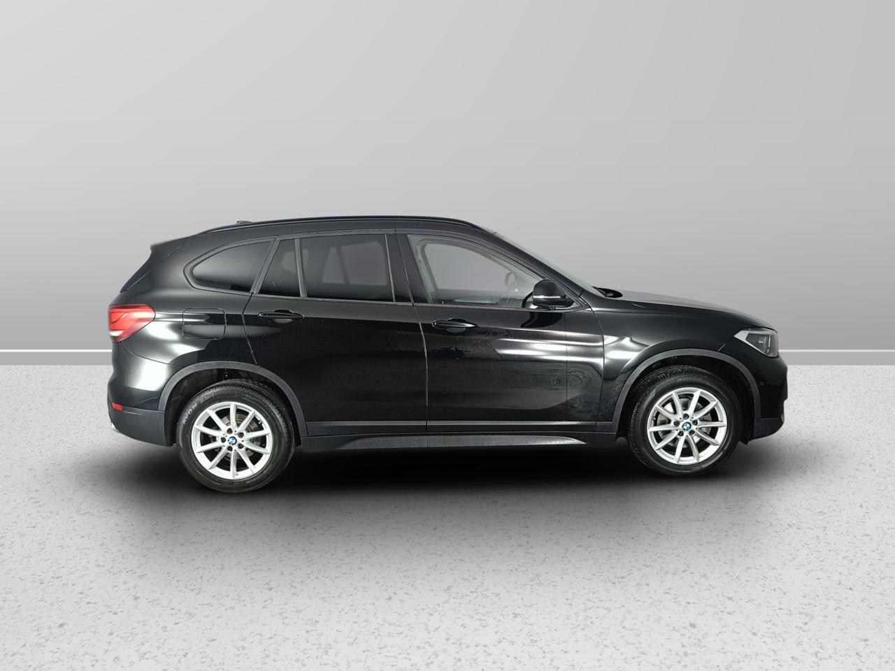 BMW X1 F48 2019 - X1 sdrive18d Advantage auto