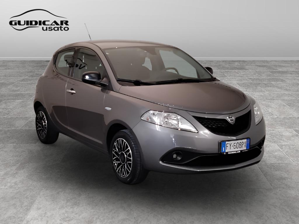 LANCIA Ypsilon III 2015 - Ypsilon 1.2 Gold s&s 69cv my19