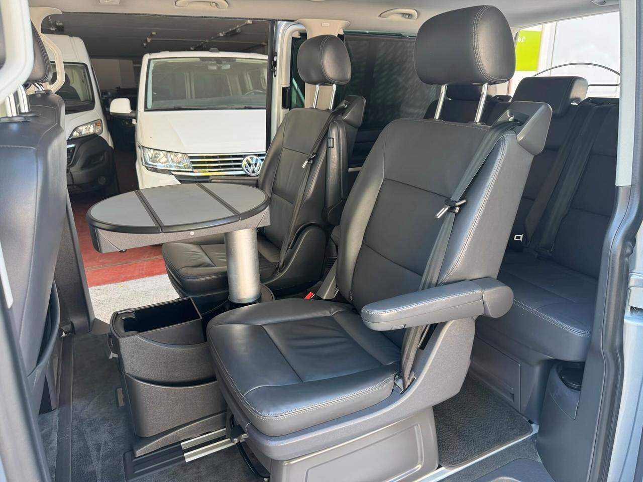 Volkswagen Multivan T5 2.0TD HIGHLINE 140cv DSG 7P