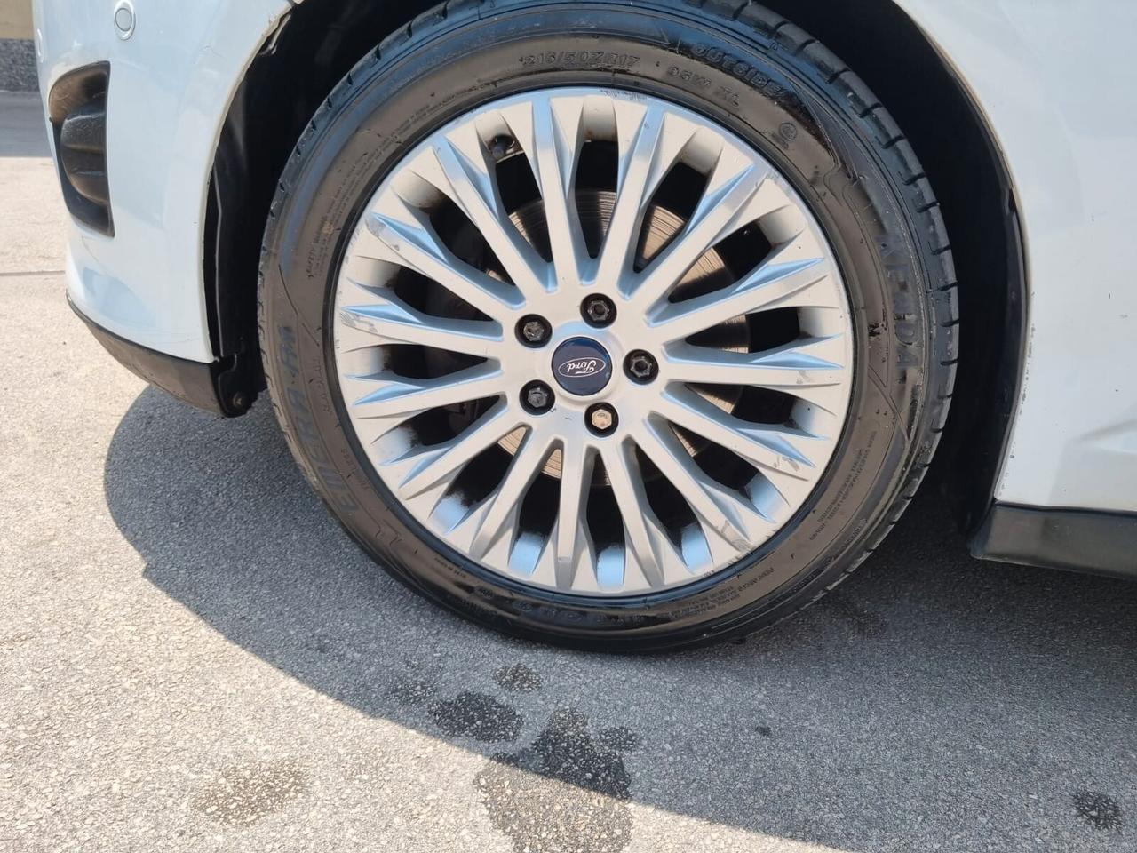 Ford C-Max Cambio Automatico con Garanzia