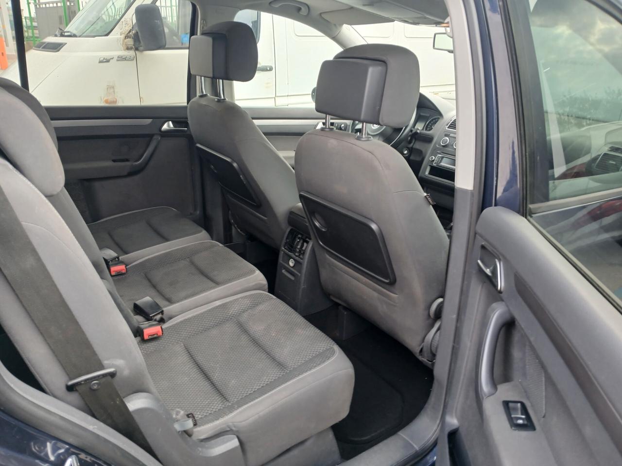 Volkswagen Touran Business 1.6 TDI Comfortline BMT 7 posti