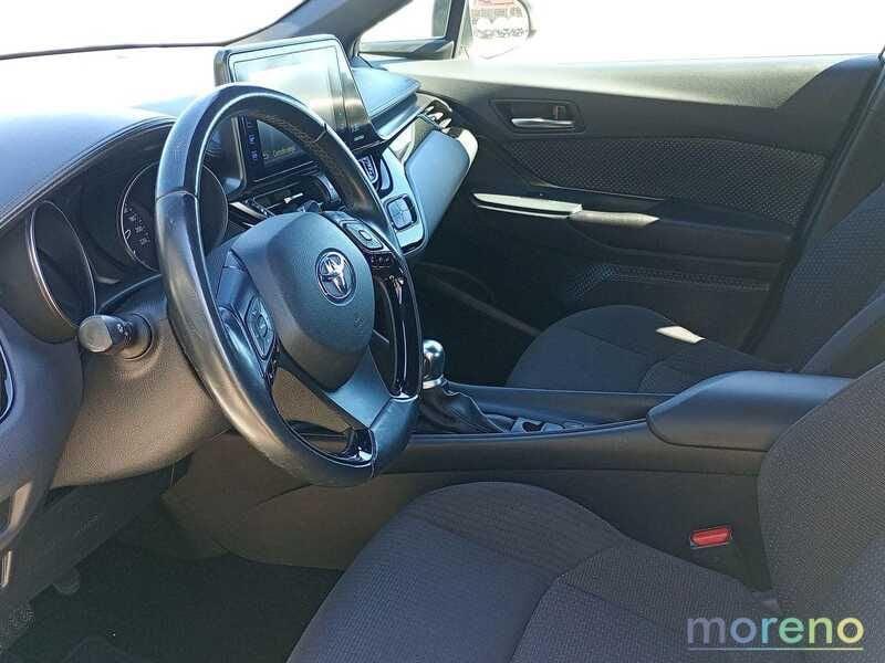 Toyota C-HR 1.8h Active 2wd e-cvt