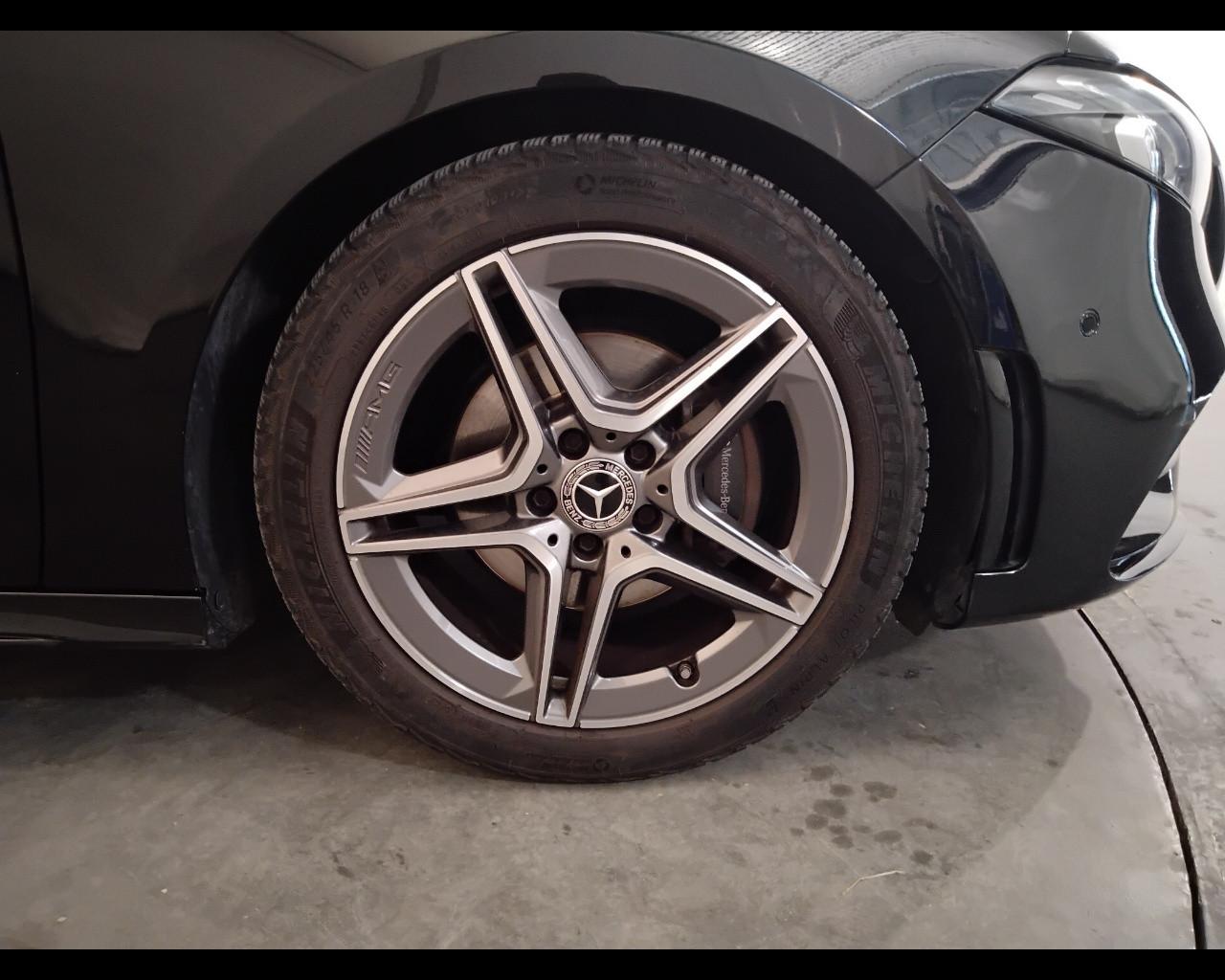 Mercedes-Benz Classe A - W177 2018 - A 200 Premium auto