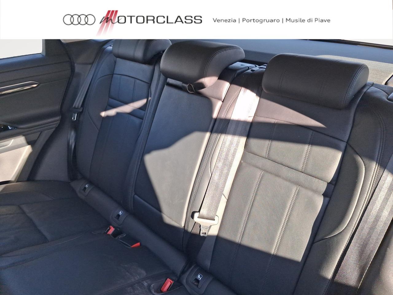 Land Rover Range Rover Evoque 1.5 i3 phev r-dynamic se awd auto