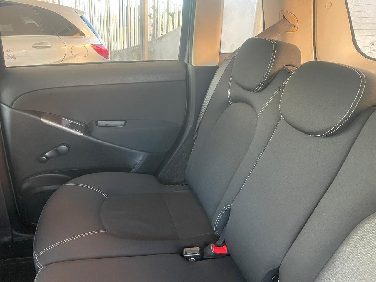 Lancia MUSA 1.3 Mjt 95 CV 5th Avenue