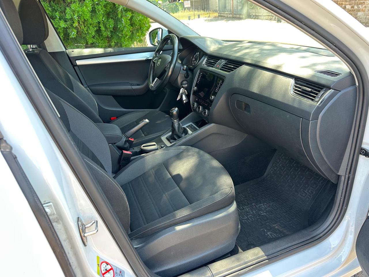 Skoda Octavia 1.4 TSI Wagon Ambition G-Tec