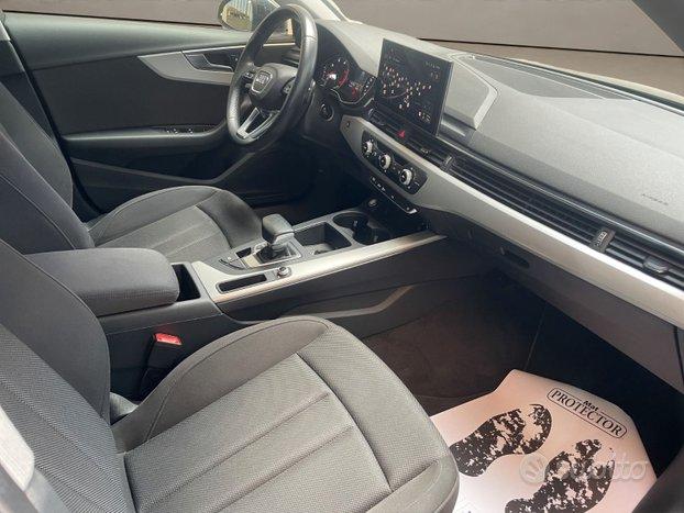 Audi A4 UNICO PROPRIETARIO - TAGLIANDI CERTIFICATI
