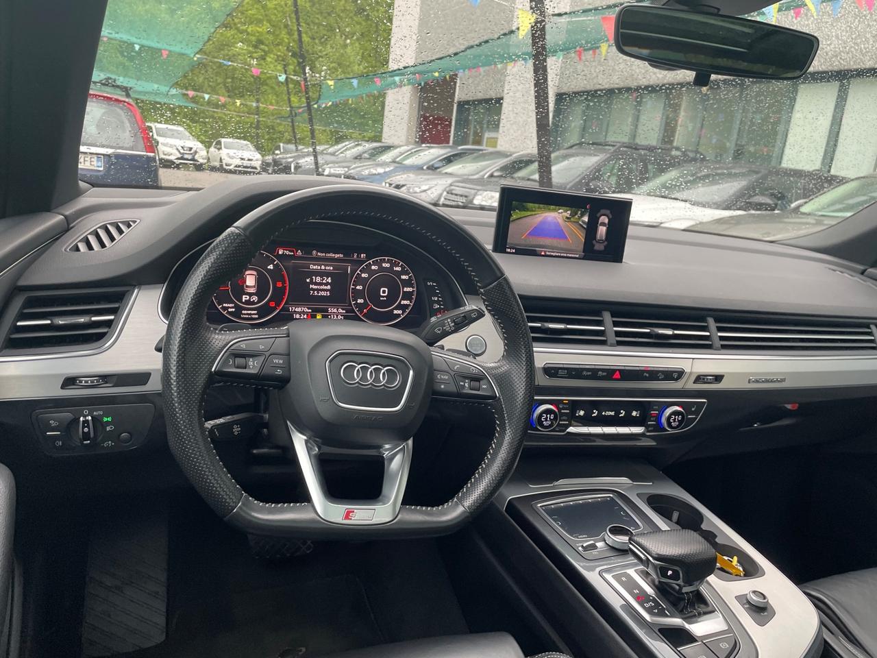Audi Q7 3.0 TDI 272 CV quattro*Automatik*S line*Tetto*Pelle