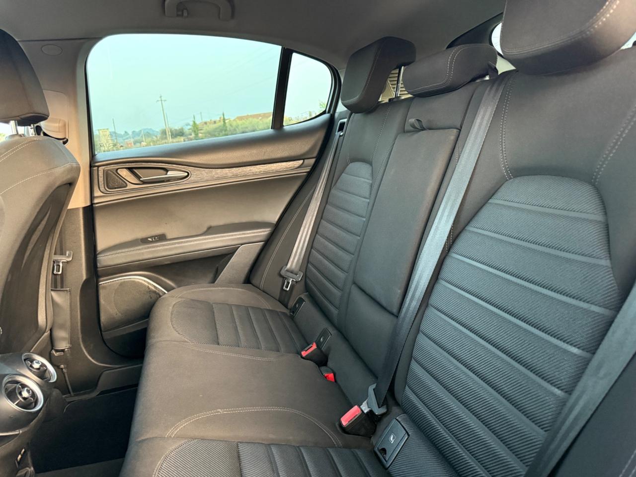 Alfa Romeo Stelvio 2.2 Turbodiesel 190 CV AT8 Q4