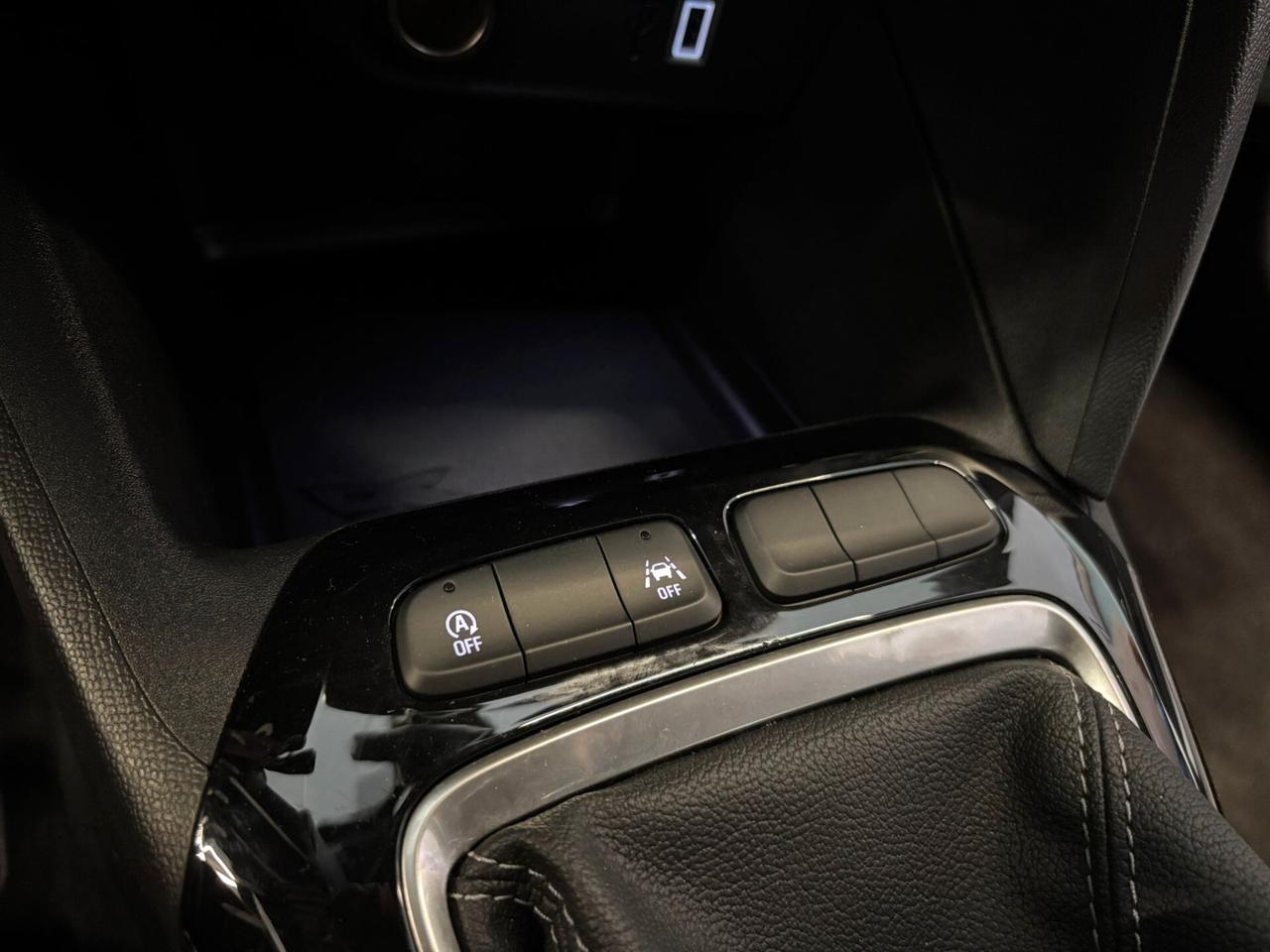 Opel Corsa 1.2 GS 75CV