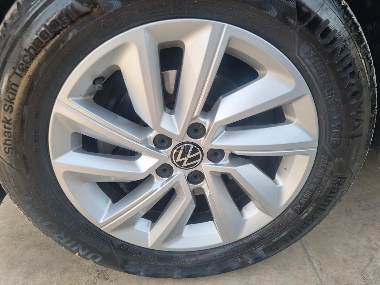 Volkswagen T-Cross 1.0 TSI LIFE