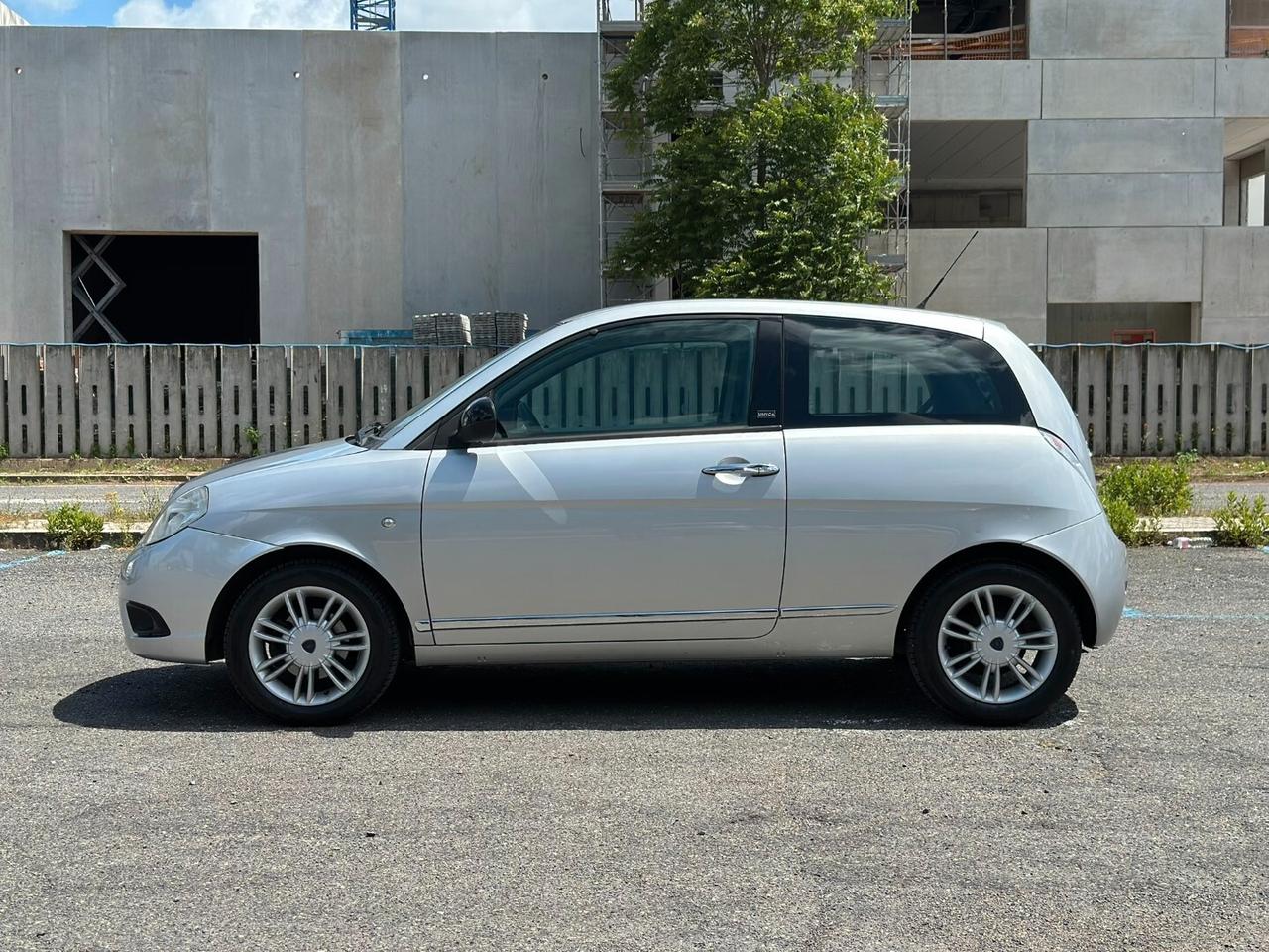 Lancia Ypsilon 1.4 GPL 77cv *NEOPATENTATI*GARANZIA12MESI* - 2012
