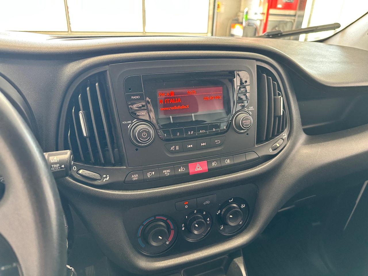 Fiat Doblo cargo 1.3 mjt 16v SX 95cv E6