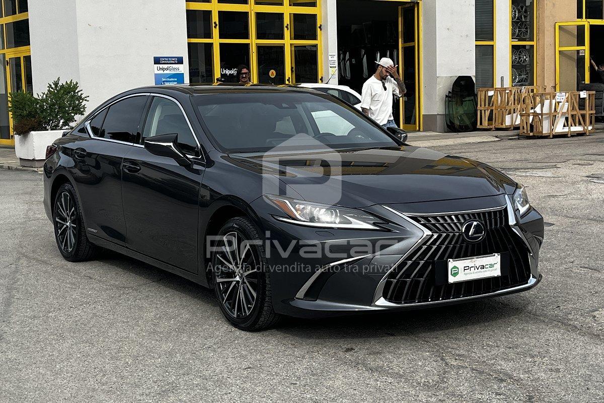 LEXUS ES Hybrid Executive