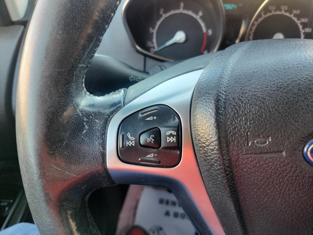 Ford EcoSport 1.5 TDCi 95 CV Titanium 120.000km