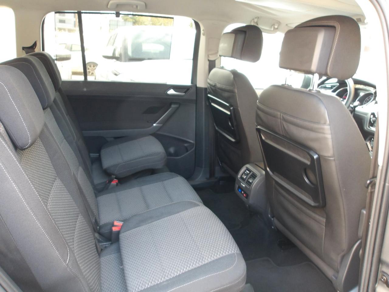 Volkswagen Touran 1.6 tdi Comfortline dsg