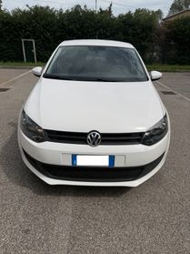 Volkswagen Polo 1.2 tdi - NEOPATENTATI - 12 MESI DI GARANZIA -
