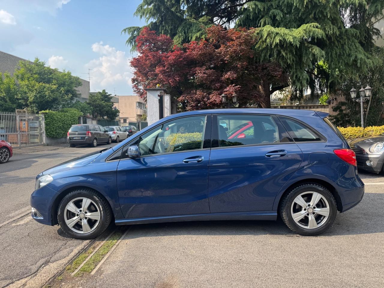 Mercedes-benz B 200 BlueEFFICIENCY Premium