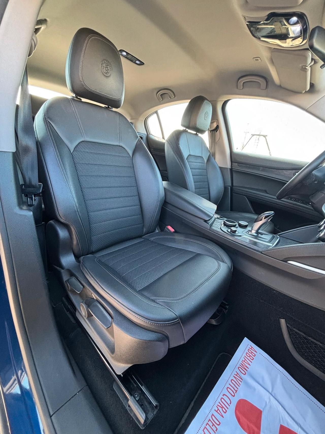 Alfa Romeo Stelvio 2.2 Turbodiesel 190 CV AT8 Q4 Super