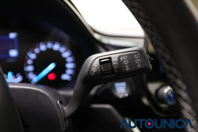 FORD Fiesta 1.1 75 CV 5 PORTE TITANIUM NEOPATENTATI
