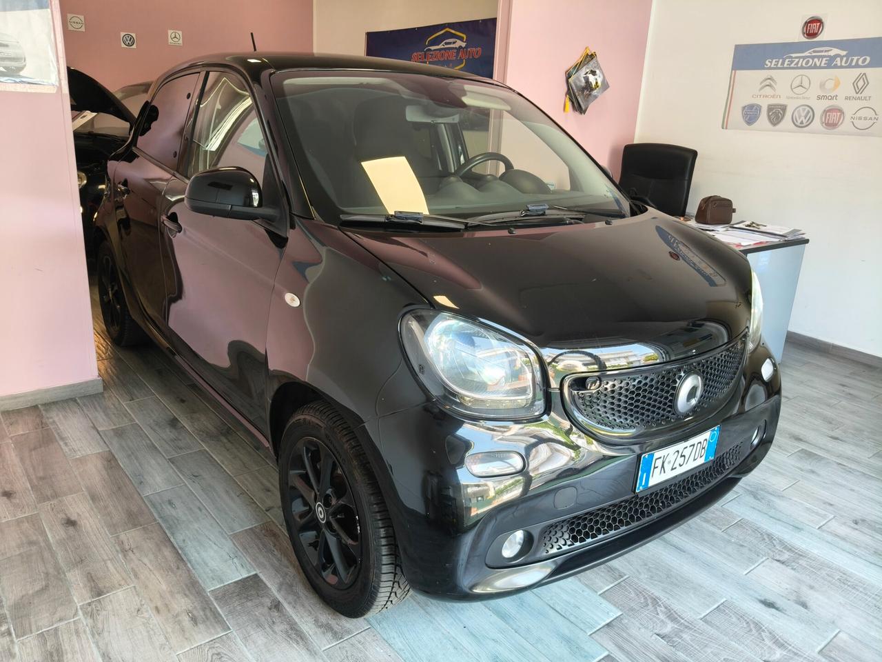 Smart ForFour 1.0 GPL FINE2017 FULL OPTIONAL