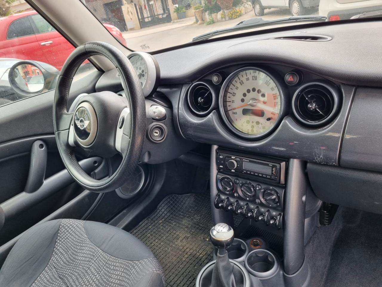 Mini 1.4 tdi One 75 CV - TAGLIANDATA