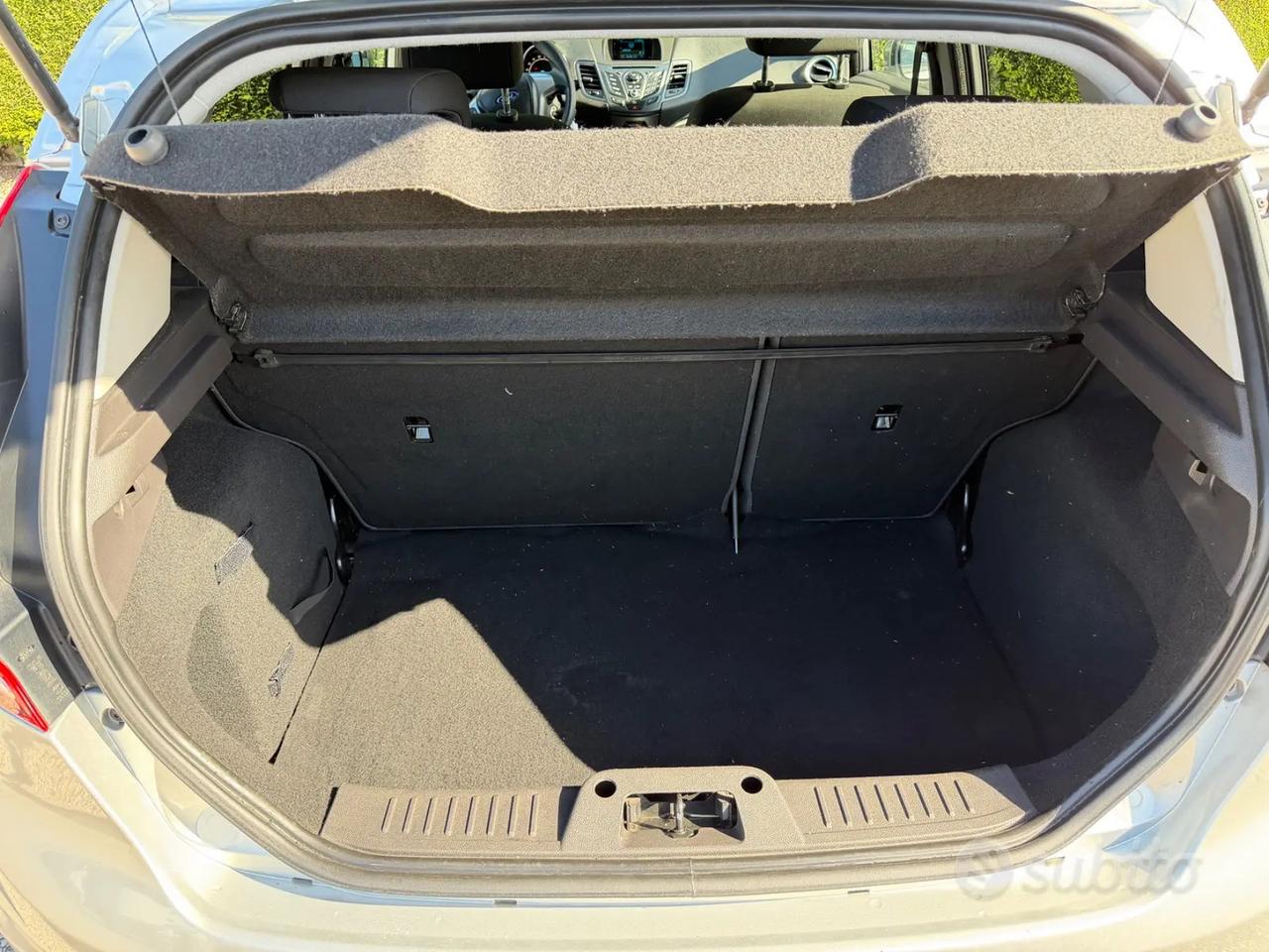 Fiesta 5p 1.0 Trend , neopatentati