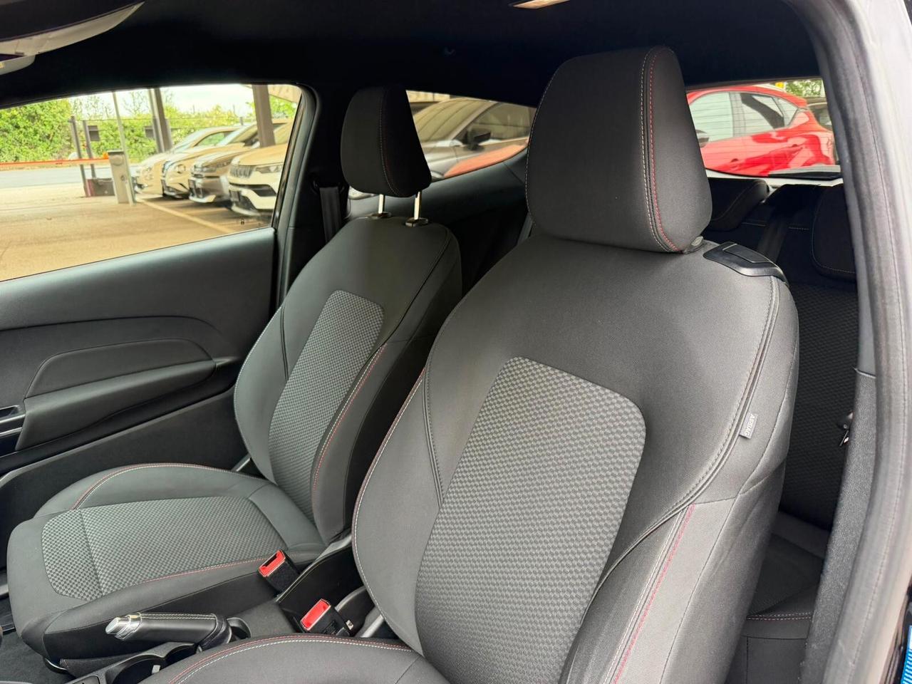 Ford Fiesta 1.0 Ecoboost 100 CV 3 porte ST-Line