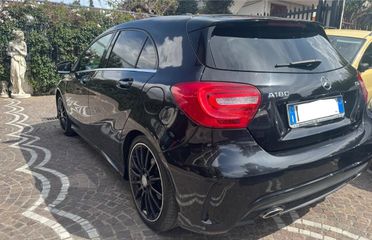 MERCEDES Classe A 180 CDI Dark Night Edition