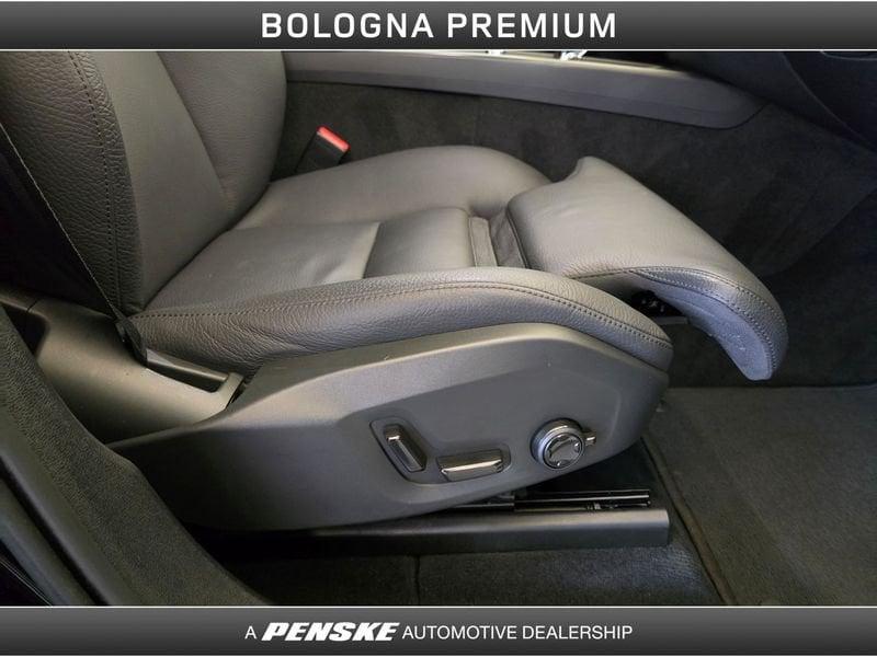 Volvo XC60 B4 (d) AWD Geartronic Inscription