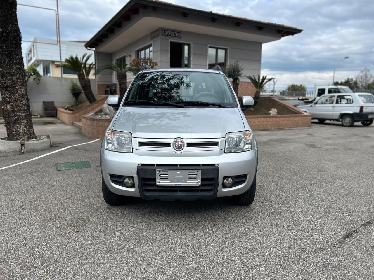 Fiat Panda 1.2 4x4 Climbing Perfetta