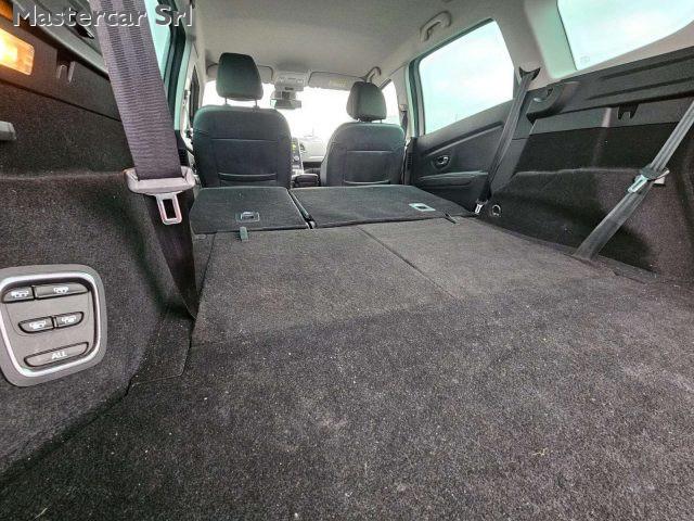 RENAULT Grand Scenic G. SCENIC 7 POSTI 1.3 tce Business TG : GG215WT