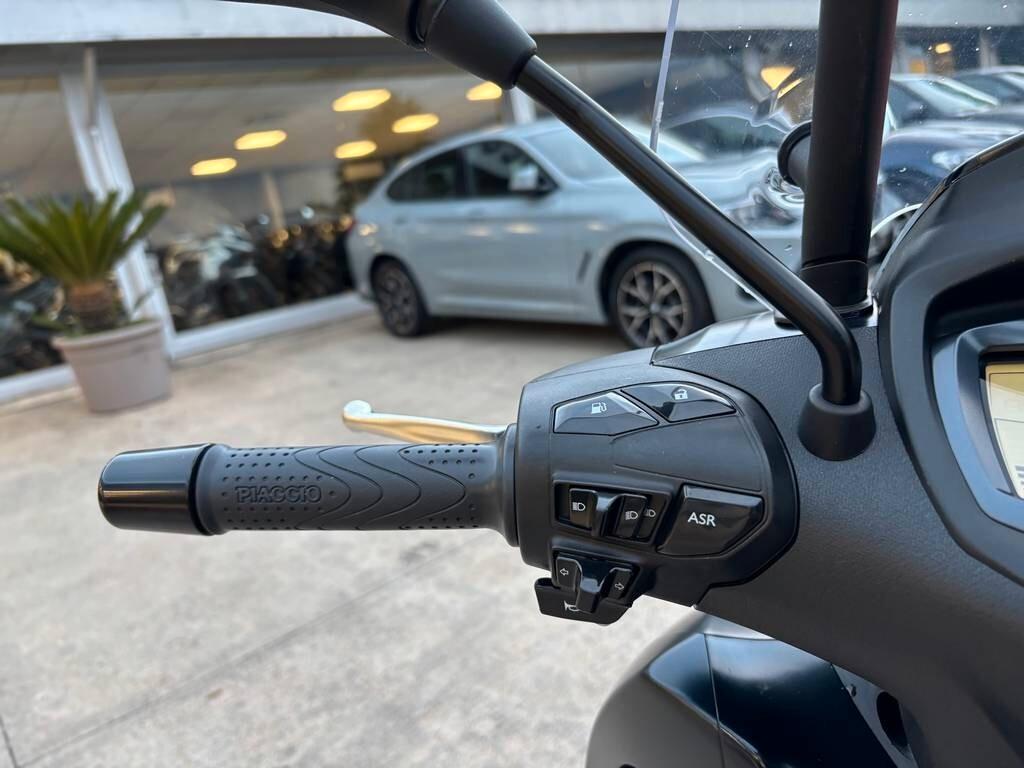 Piaggio Beverly 400 2022/ solo 9.000 Km Tua a soli 49 Euro al mese