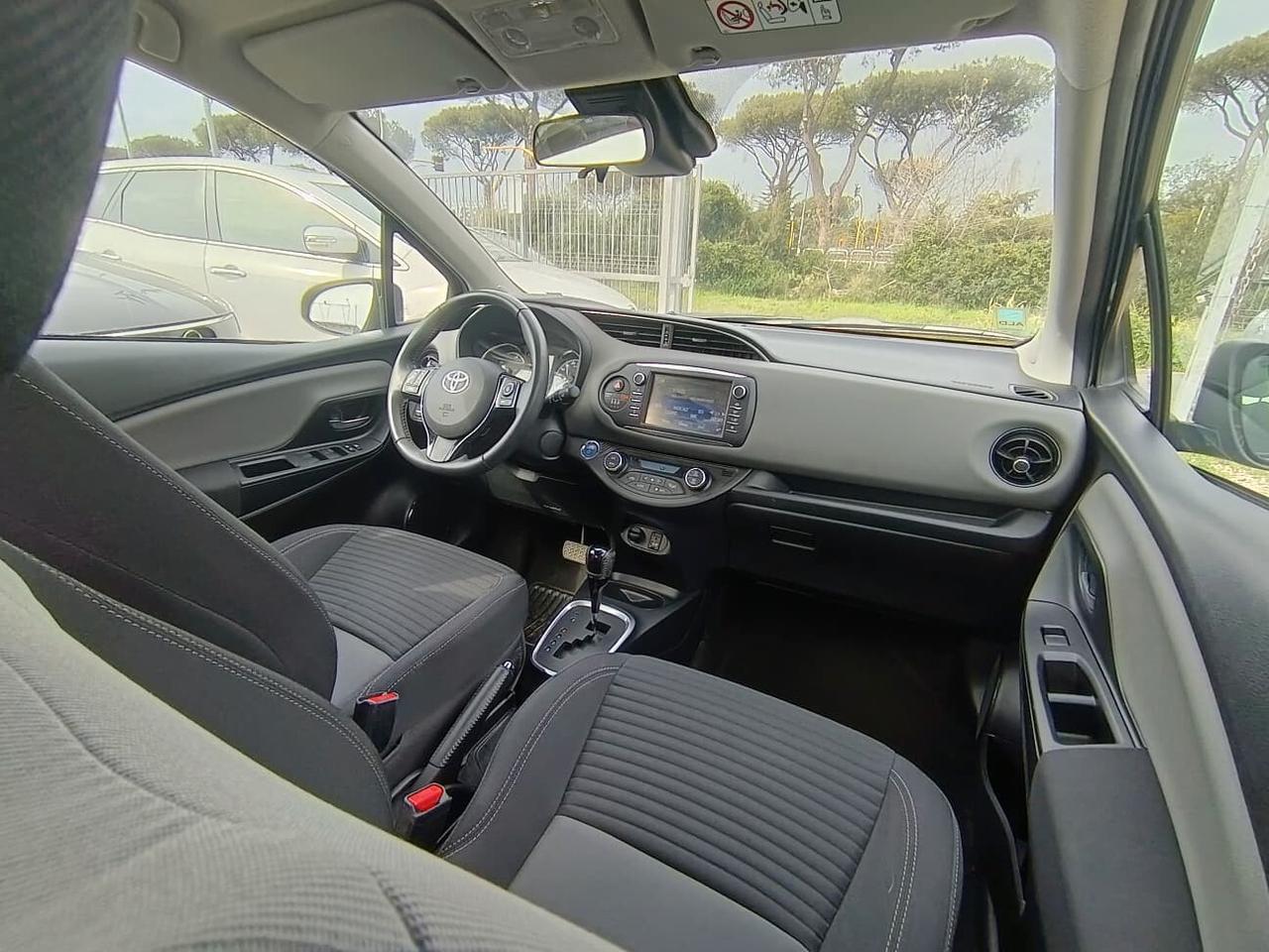 Toyota Yaris 5p 1.5h Trend