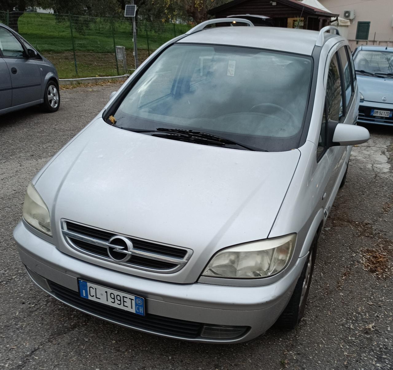 Opel Zafira 7 POSTI 2.0 16V DTI cat Elegance