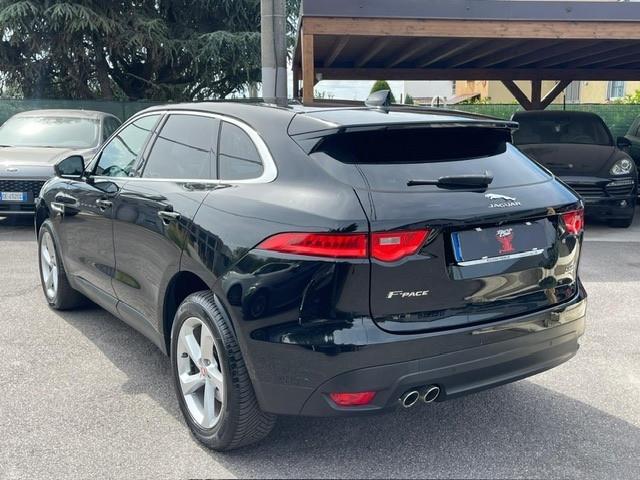 Jaguar F-Pace 2.0 D 180 CV AWD aut. Prestige