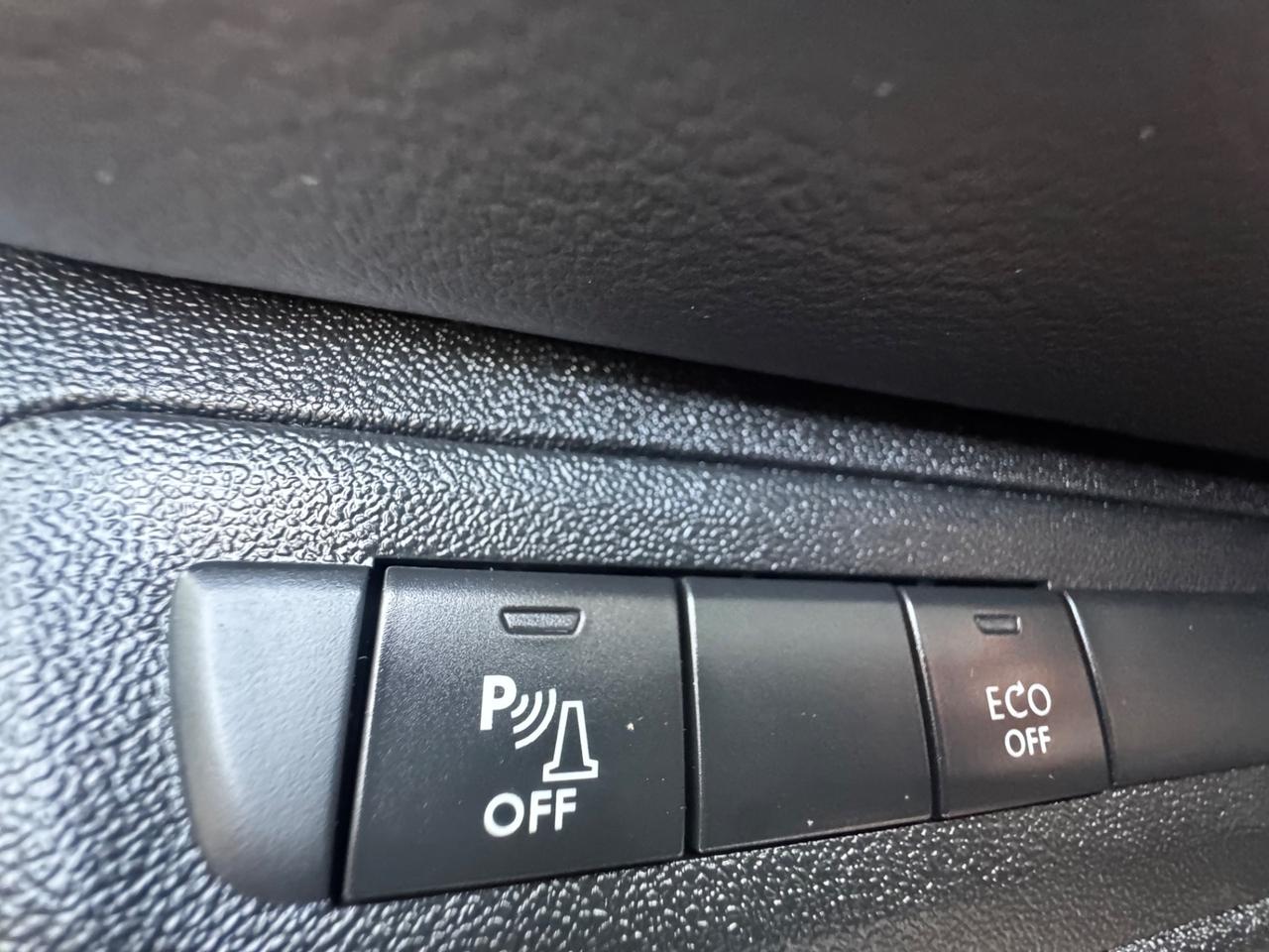 Peugeot 208 PureTech 82 5 porte Active
