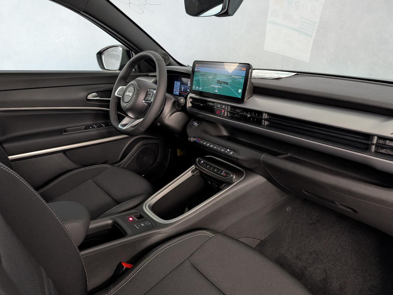 Jeep Avenger 1.2 Turbo E-Hybrid 110cv eDCT6 Summit Freedom