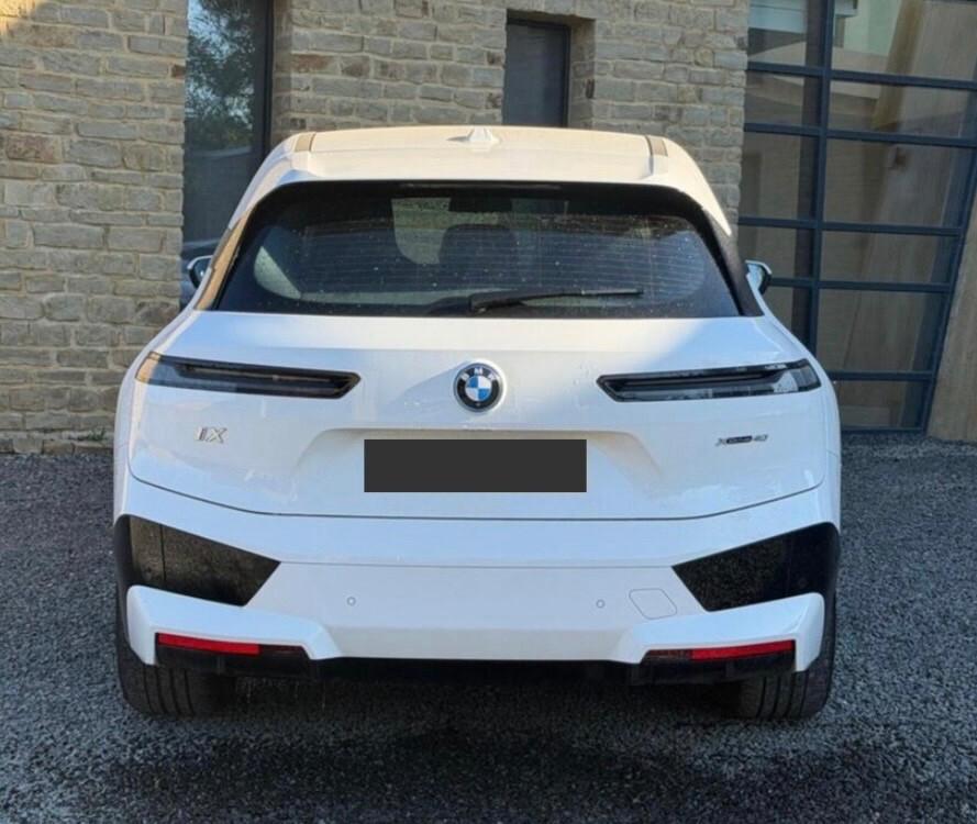 Bmw IX xDrive 40 Pacchetto Sportivo