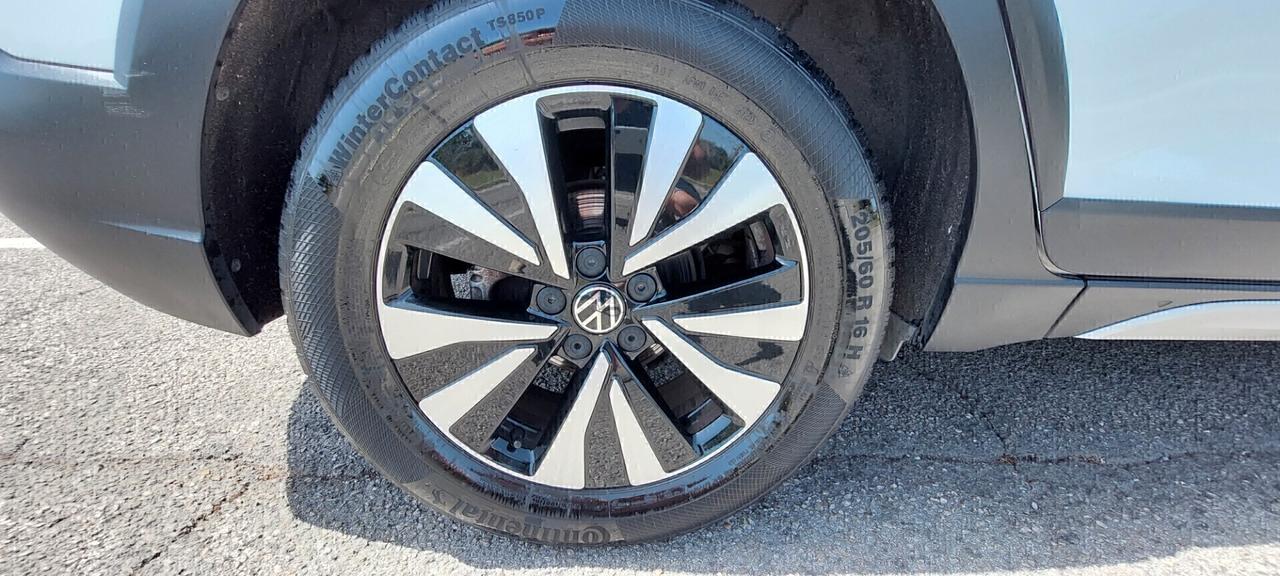 TAIGO 1,0 BENZINA LIFE 110 CV STRAFULL OPTIONAL NAVI RETROCAMERA TELEFONO FULL FULL