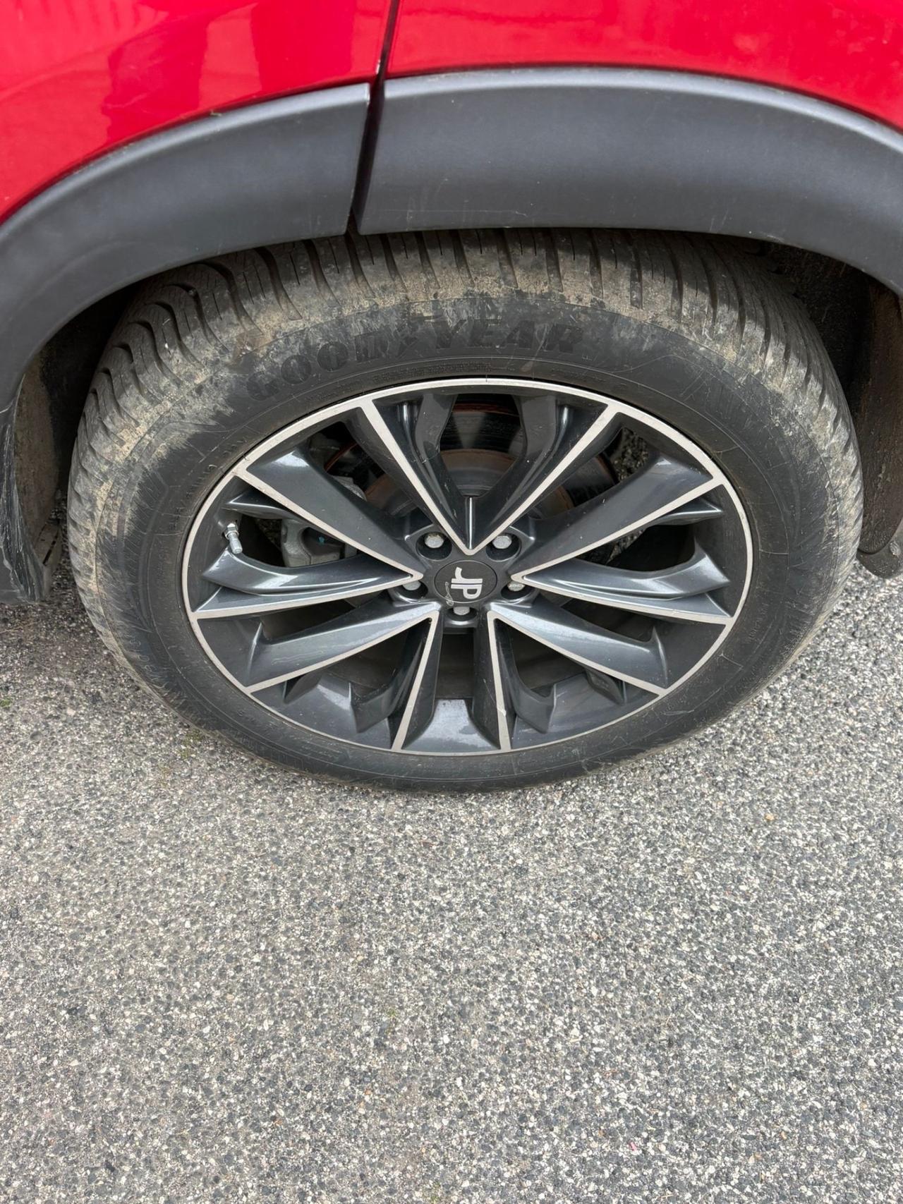 Dr F35 1.5 Turbo DCT Bi-Fuel GPL