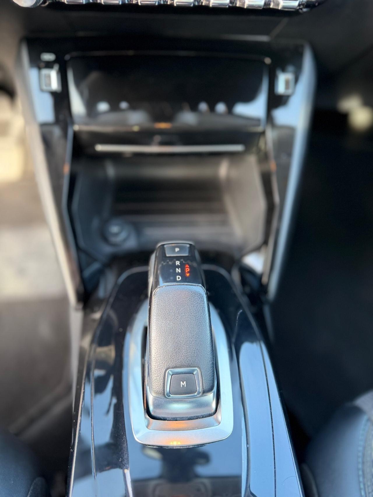 Peugeot 208 PureTech 100 Stop&Start EAT8 5 porte GT