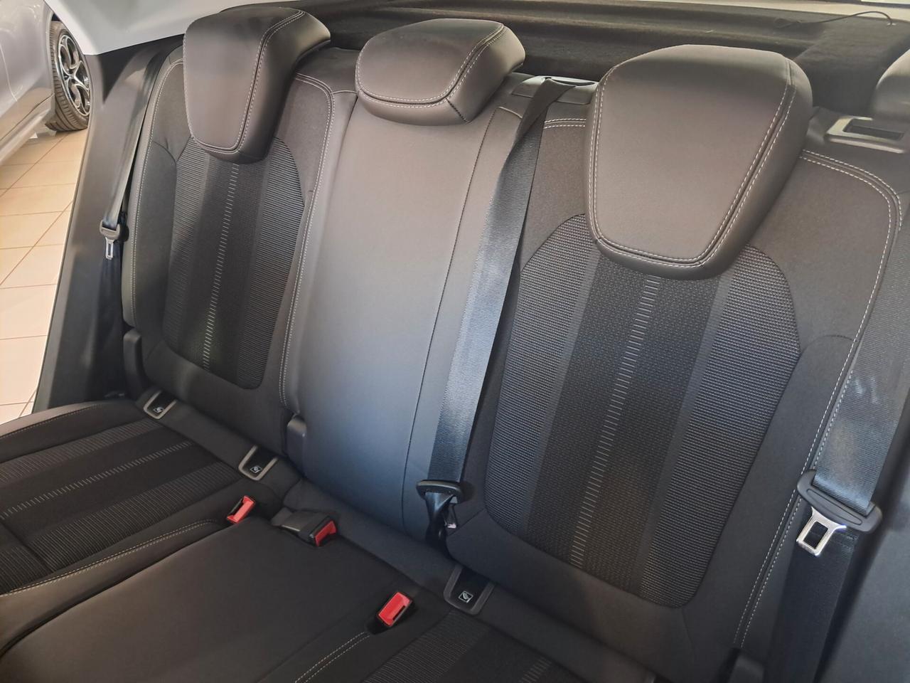 Opel Grandland 1.5 diesel aut. Business Elegance