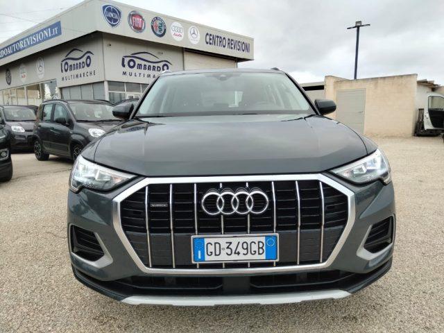 AUDI Q3 35 TDI quattro S tronic Business