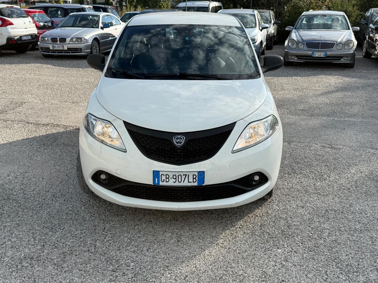 Lancia Ypsilon 1.2 69 CV 5 porte S&S Platinum