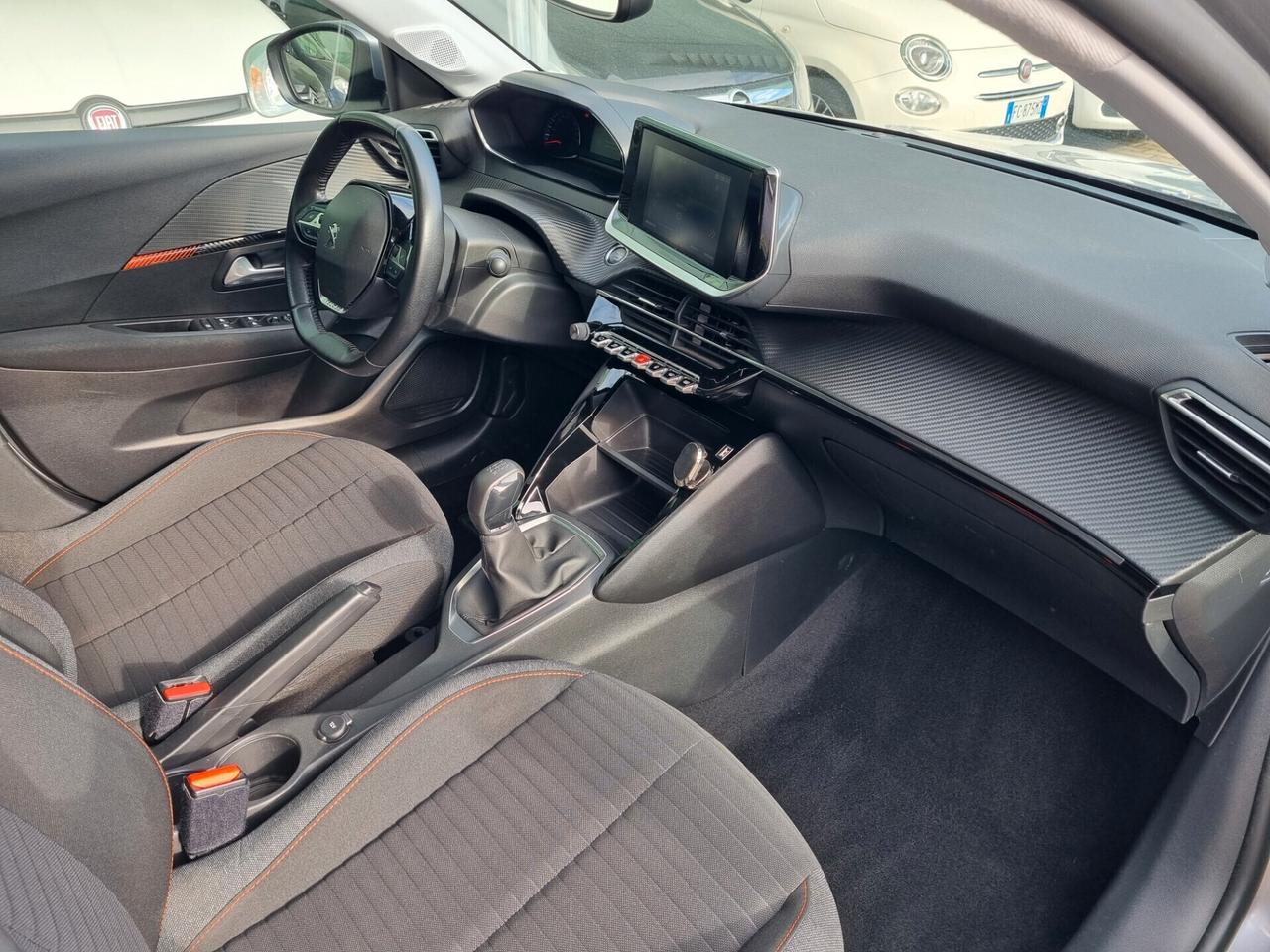 Peugeot 208 1.2 5 porte Active OK neopatentati