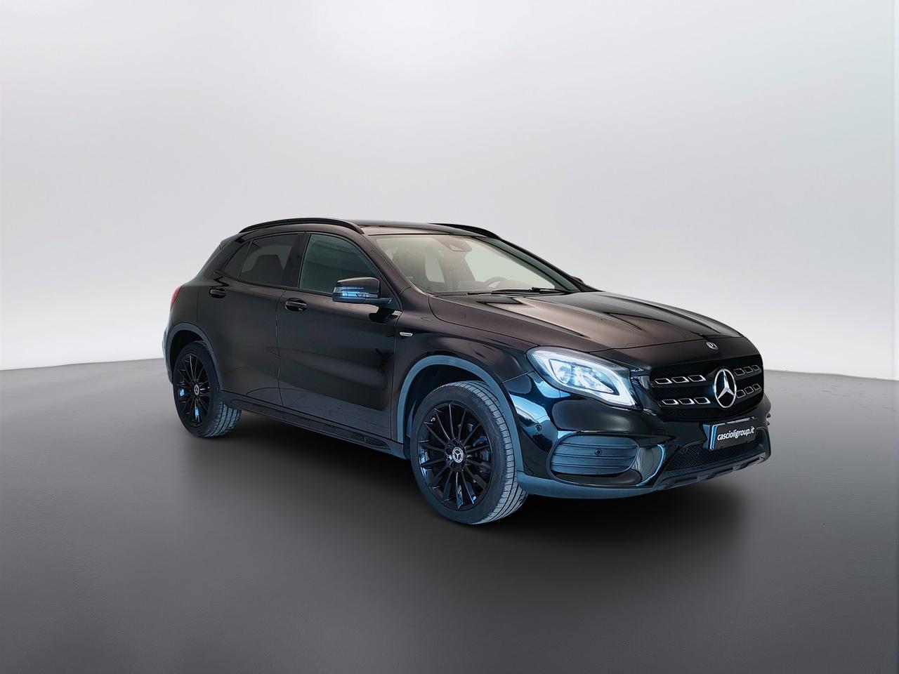 Mercedes-Benz GLA-X156 2017 - GLA 200 d Night Edition auto