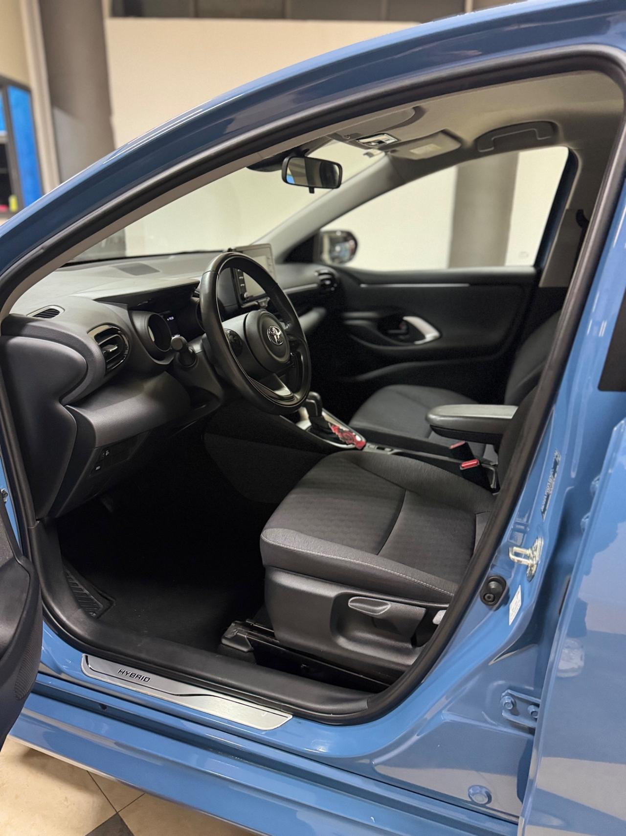 Toyota Yaris 1.5 Hybrid 5 porte Trend