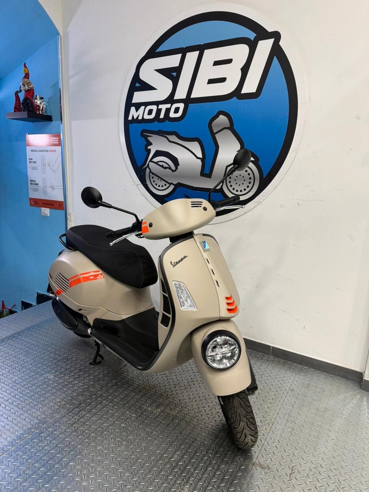 Piaggio Vespa 300 GTV