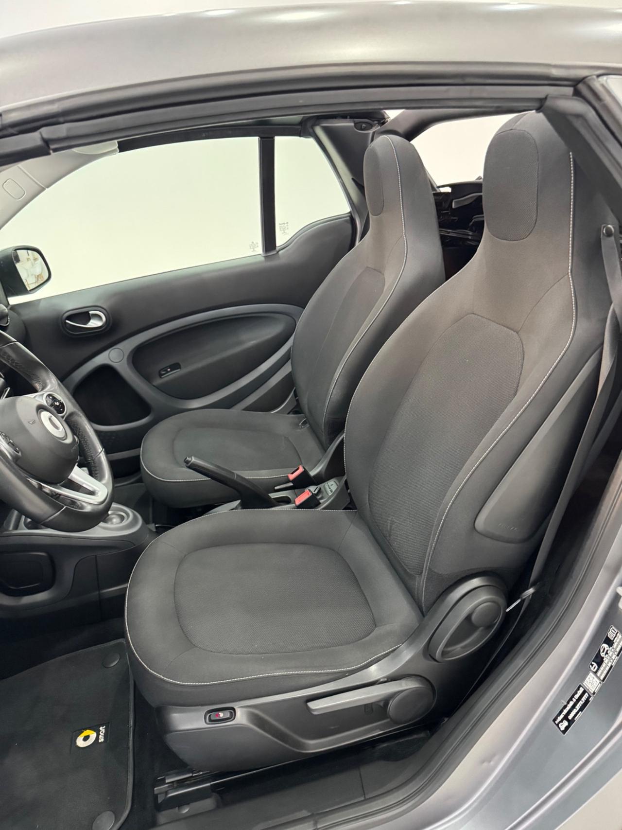 Smart ForTwo 70 1.0 twinamic cabrio Passion